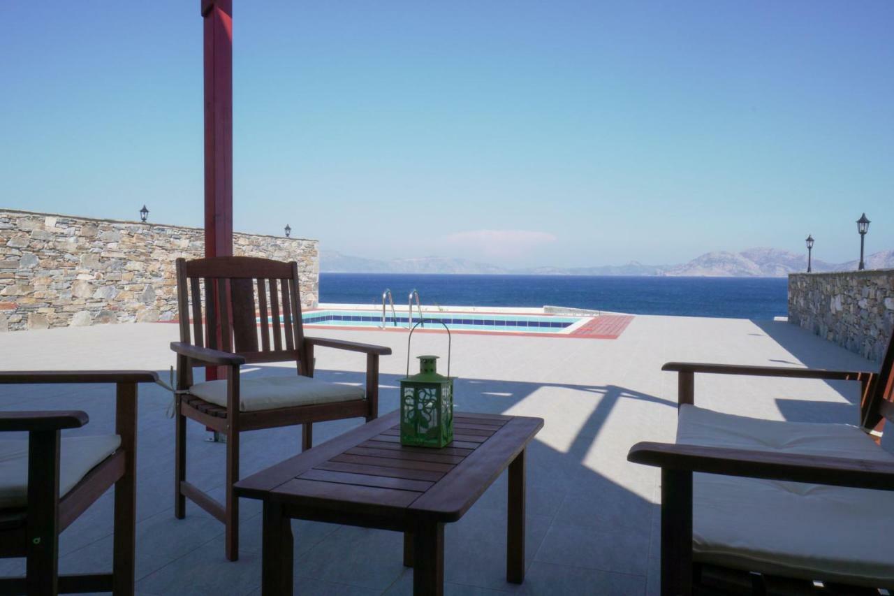 Anefanti Villas Agios Kirykos  Exterior photo